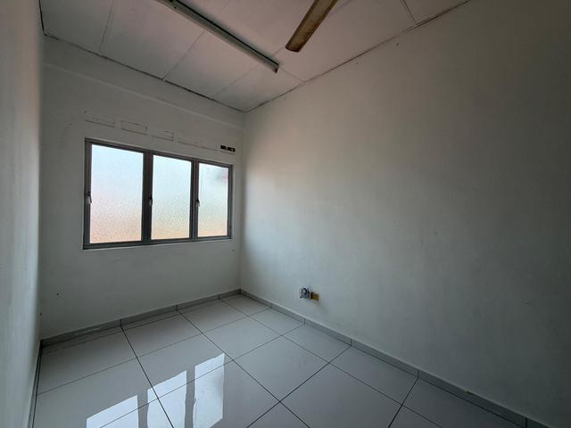 Townhouse for sale in Paya Rumput