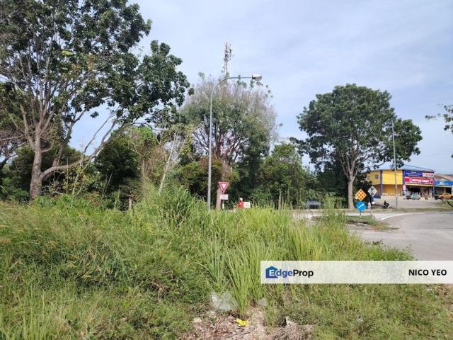 House for sale in Malaka