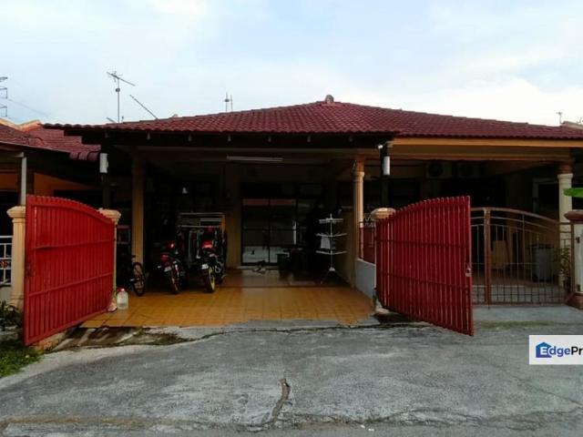 House for sale in Malaka