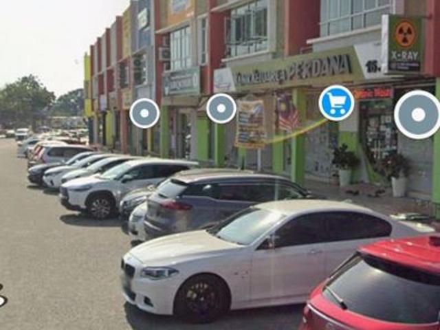 Shop for rent in Malaka