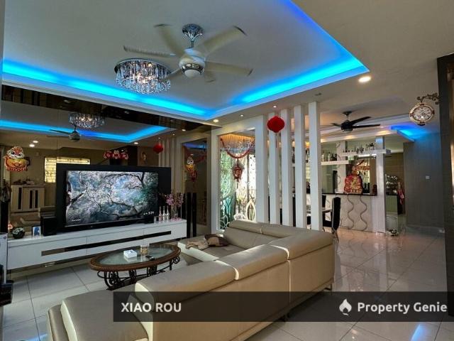 Bungalow for sale in Malaka