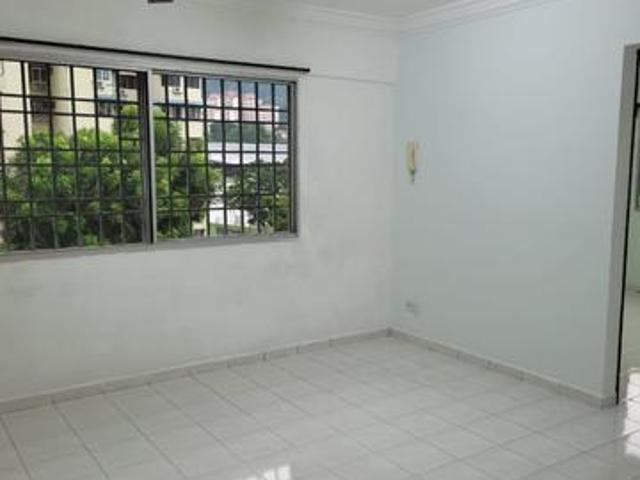 Apartment for sale in Timur Laut, George Town