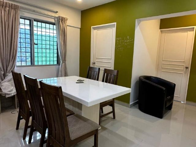 Apartment for rent in Mukim 13, Georgetown