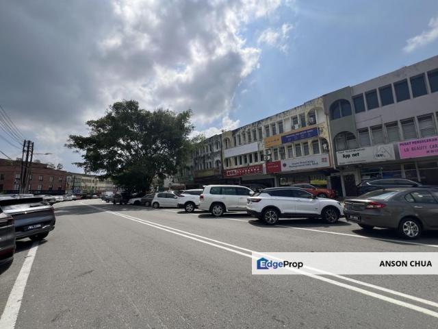 Shop for rent in Taman Sri Teberau, Johor Bahru