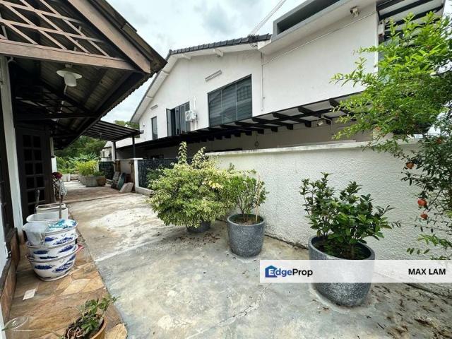 House for sale in Taman Pelangi, Johor Bahru