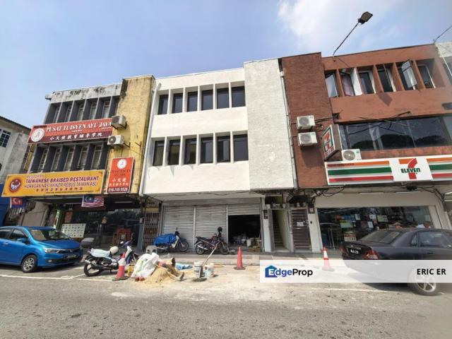 Shop for rent in Taman Sri Teberau, Johor Bahru