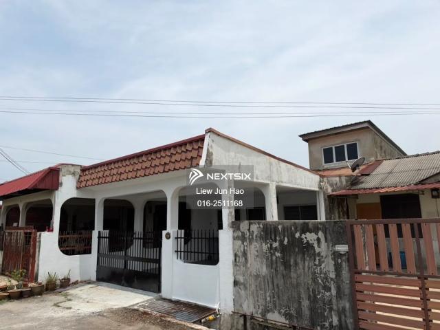 Residential House for sale in Barat Daya, George Town