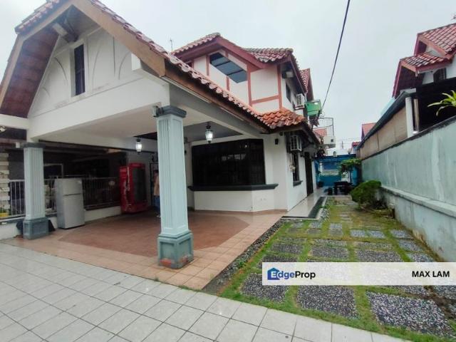 House for sale in Ulu Tiram, Johor