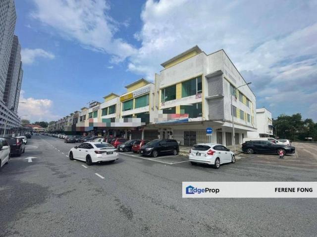 Shop for sale in Johor