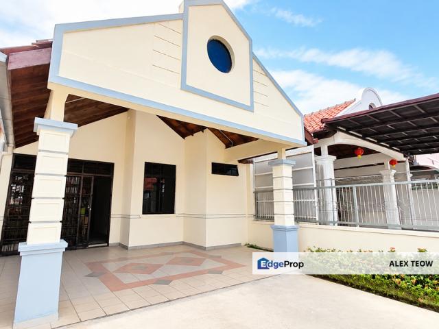House for sale in Ulu Tiram, Johor