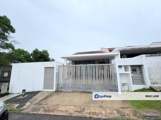 House for sale in Ulu Tiram, Johor