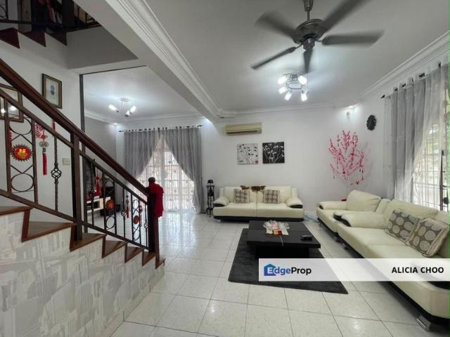 House for sale in Ulu Tiram, Johor