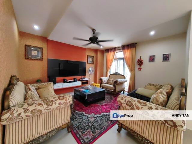 House for sale in Ulu Tiram, Johor