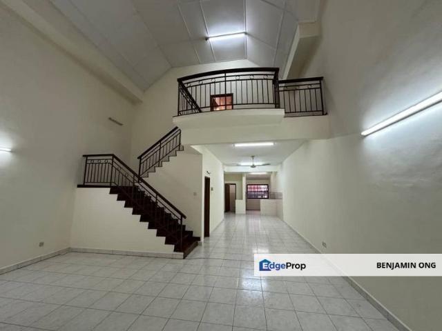 House for sale in Ulu Tiram, Johor
