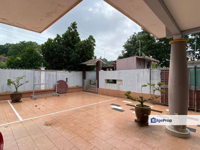 House for sale in Ulu Tiram, Johor