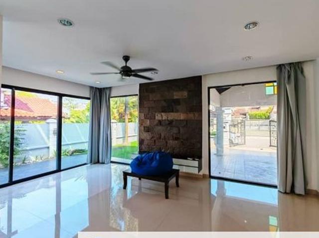 House for sale in Ulu Tiram, Johor