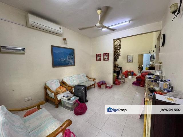 House for sale in Ulu Tiram, Johor