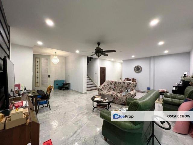 House for sale in Ulu Tiram, Johor