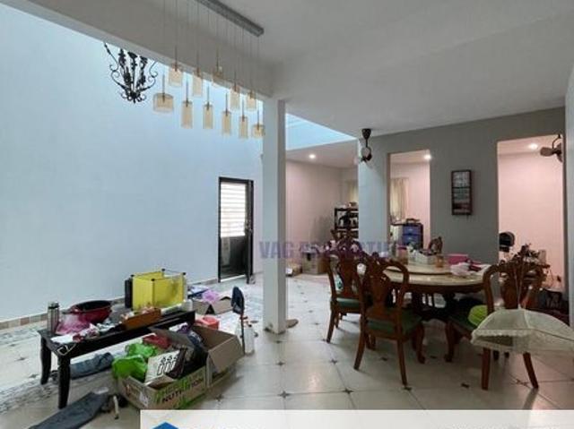 House for sale in Ulu Tiram, Johor