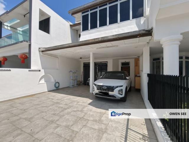 House for sale in Ulu Tiram, Johor