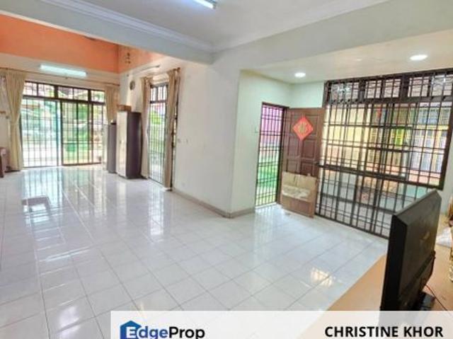 House for sale in Ulu Tiram, Johor