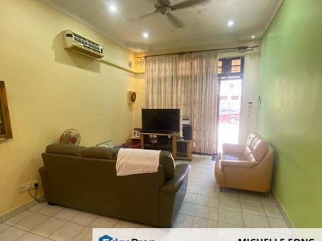 House for sale in Ulu Tiram, Johor