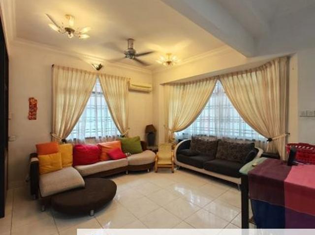 House for sale in Ulu Tiram, Johor