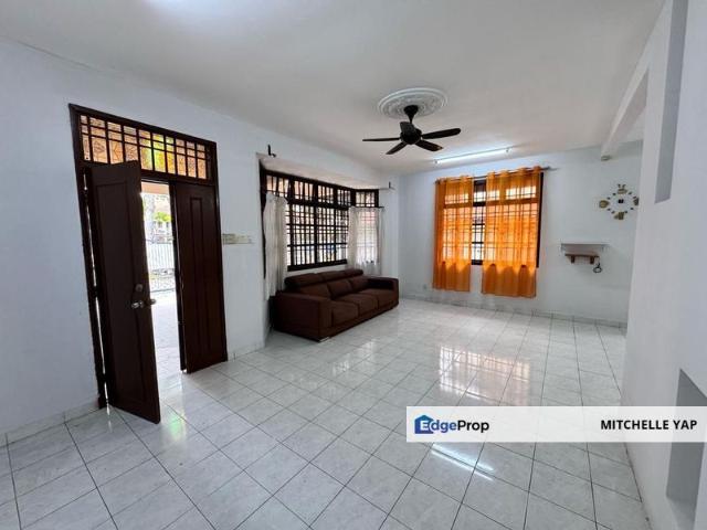 House for sale in Ulu Tiram, Johor