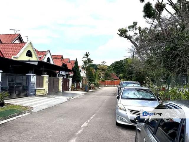 House for sale in Ulu Tiram, Johor