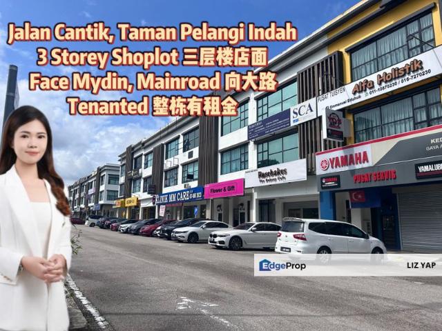 Shop for sale in Johor