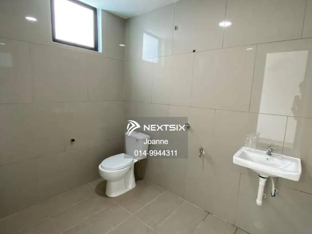 Residential House for sale in Ulu Tiram, Johor