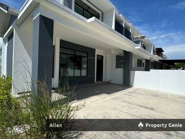 Terraced House for sale in Ulu Tiram, Johor