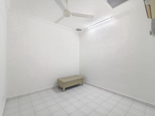 Terraced House for sale in Ulu Tiram, Johor