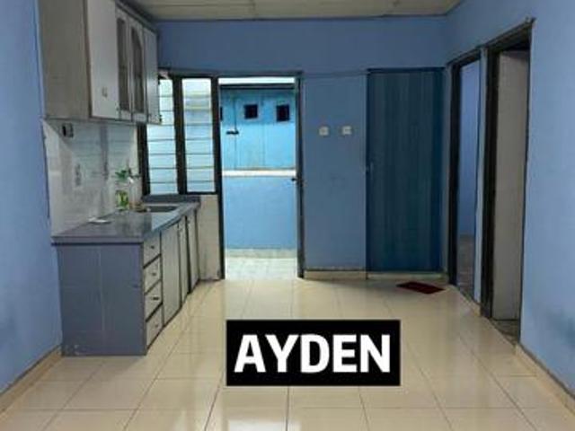 Flat for sale in Wellesley, Penang