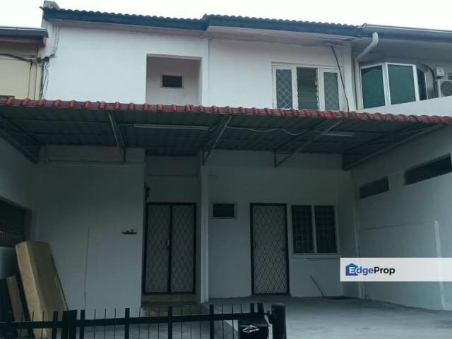 House for rent in Taman Pelangi, Johor Bahru