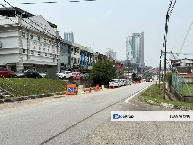 House for rent in Taman Pelangi, Johor Bahru