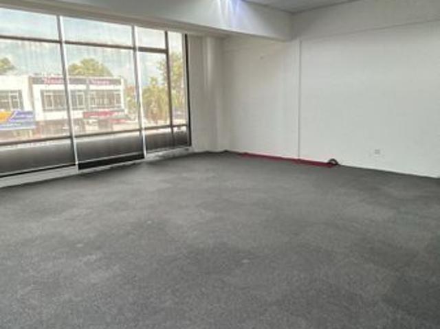 Shop for rent in Kajang, Langat
