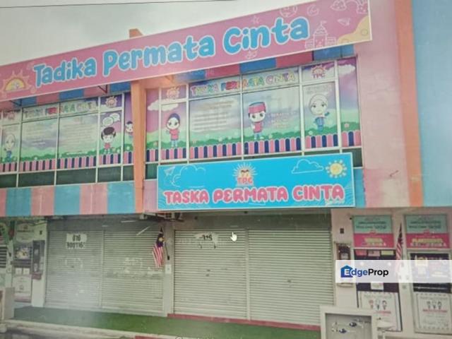 Shop for rent in Kajang, Langat