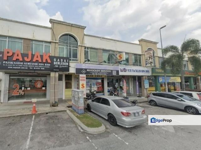 Shop for rent in Kajang, Langat