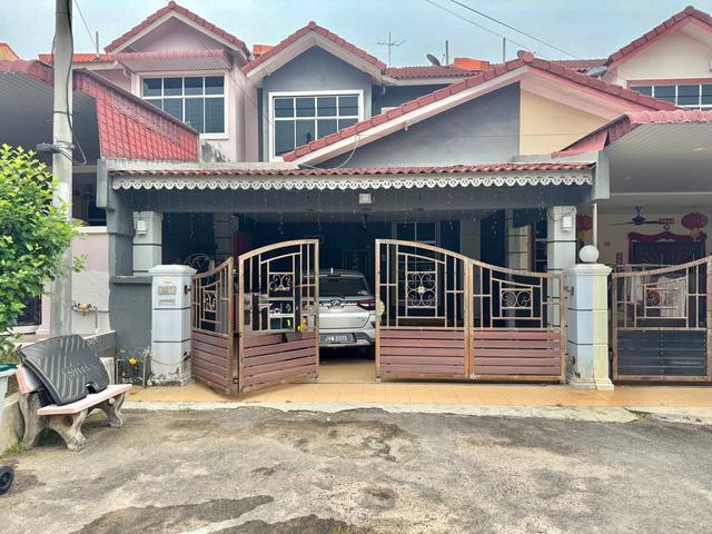 Terraced House for sale in Tangkak, Johor