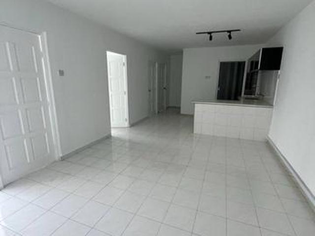 Flat for sale in Wellesley, Penang