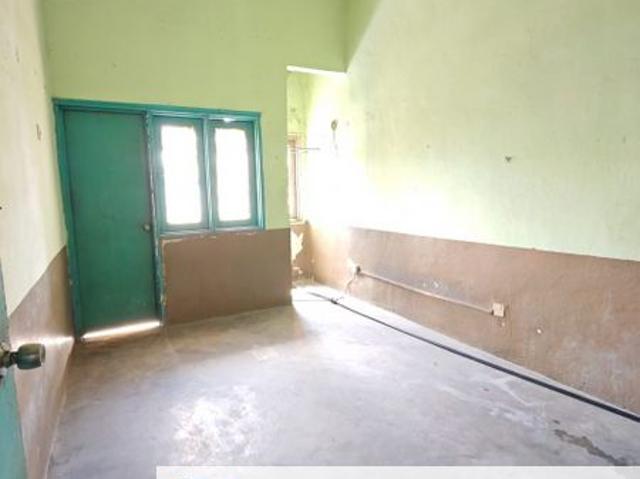 Shop for sale in Port Klang, Selangor