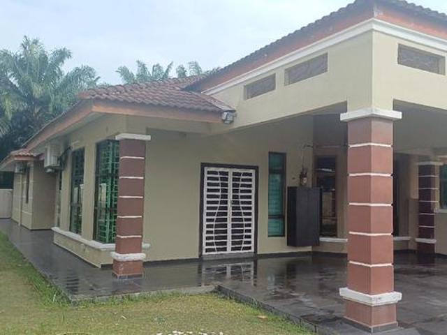 Residential House for rent in Malaka