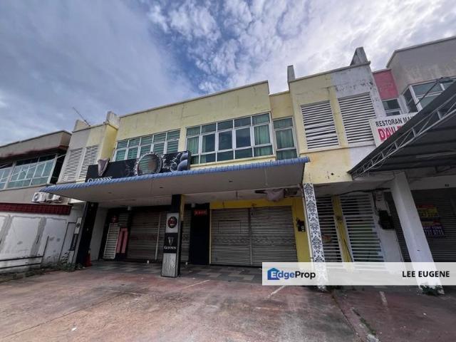 Shop for sale in Perak