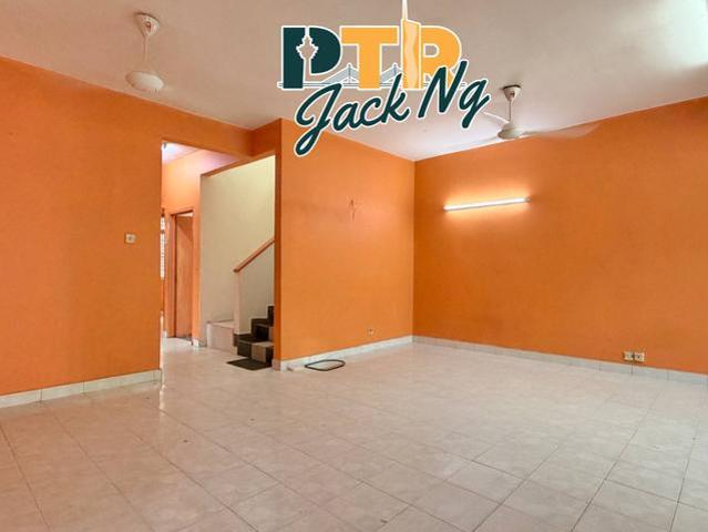 Terraced House for rent in Wellesley, Penang