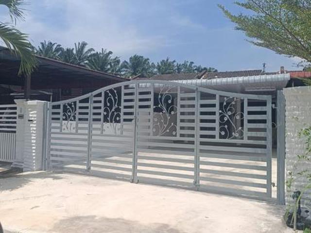Terraced House for sale in Lunas, Kulim