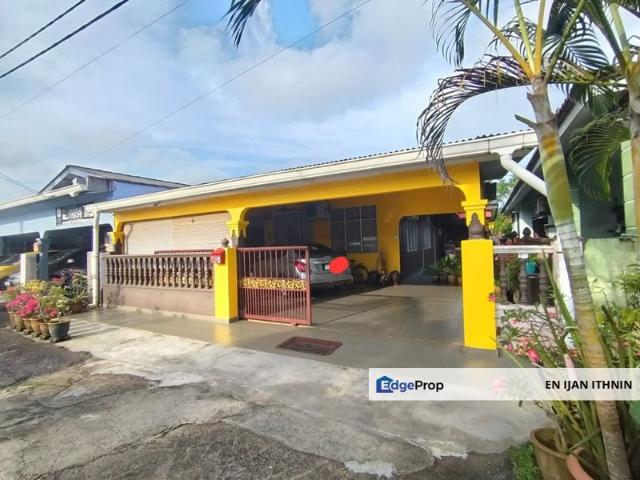 House for sale in Pekan, Pahang