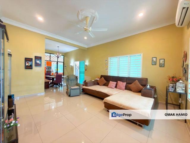 House for sale in Teluk Pelanduk, Port Dickson