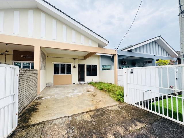 Terraced House for sale in Wellesley, Penang