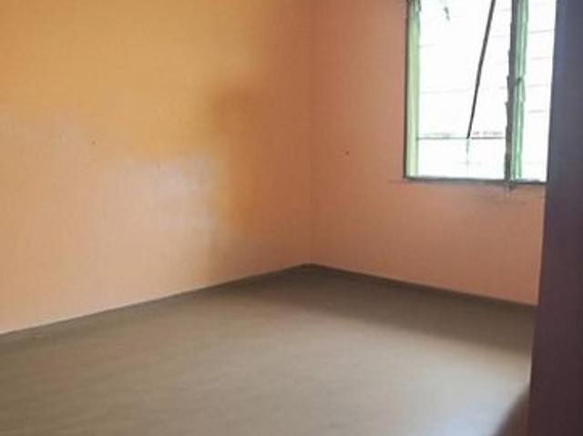Flat for sale in Petaling, Subang Jaya